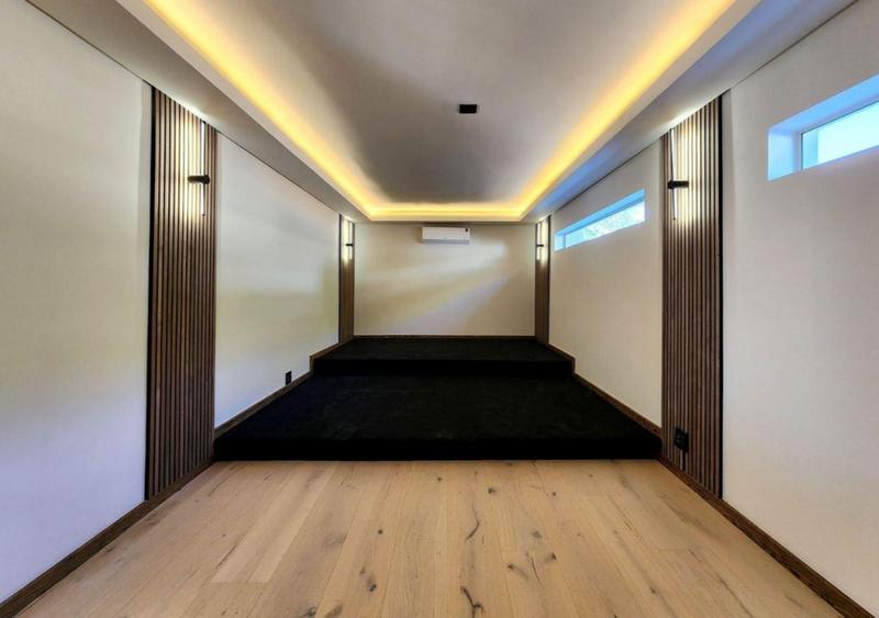 5 Bedroom Property for Sale in Camps Bay Western Cape